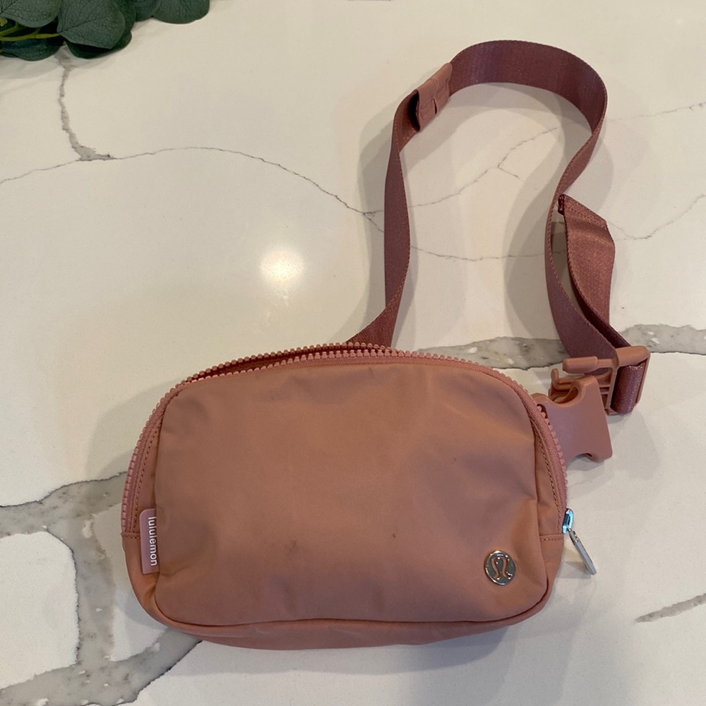 Lululemon Belt Bag